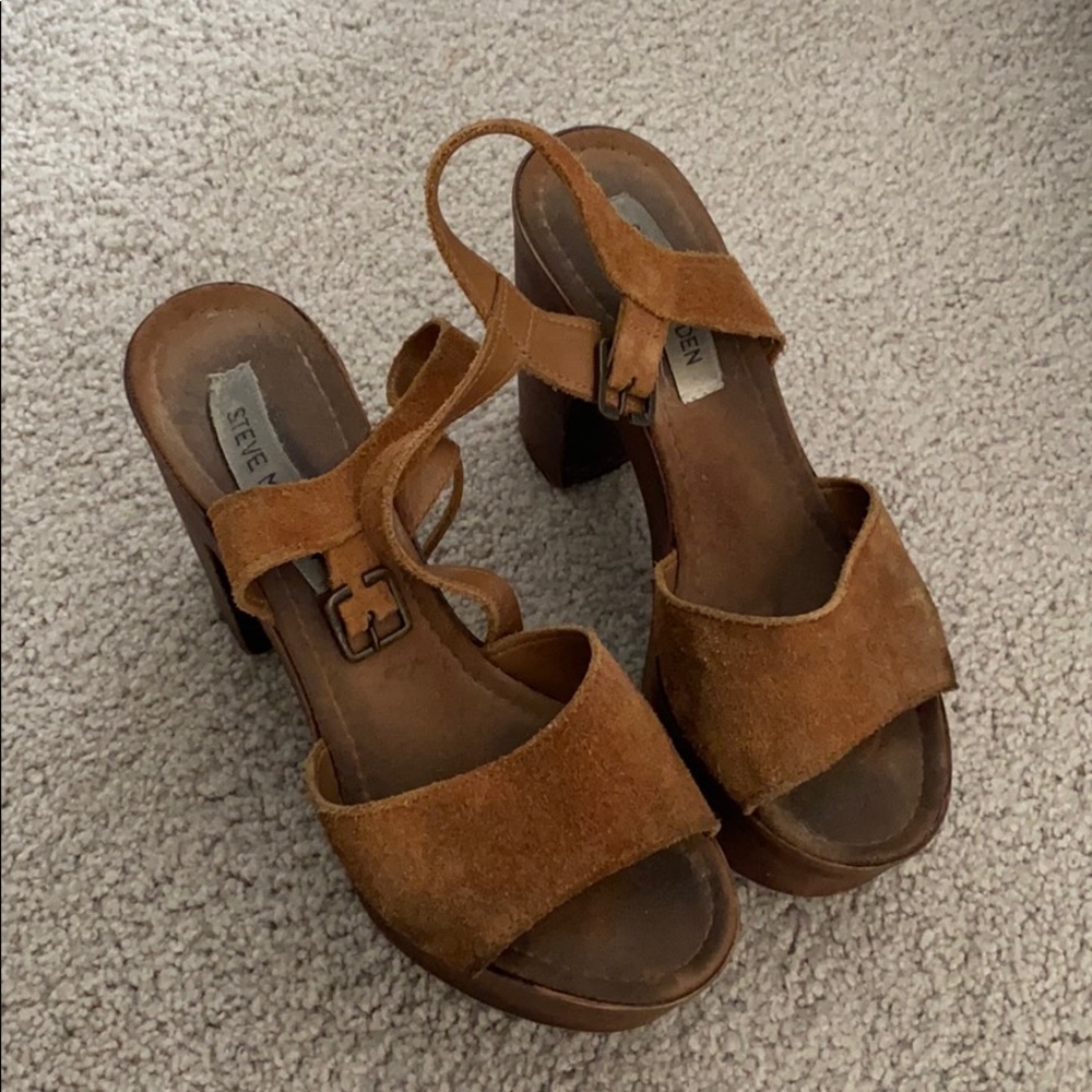 Steve madden heals